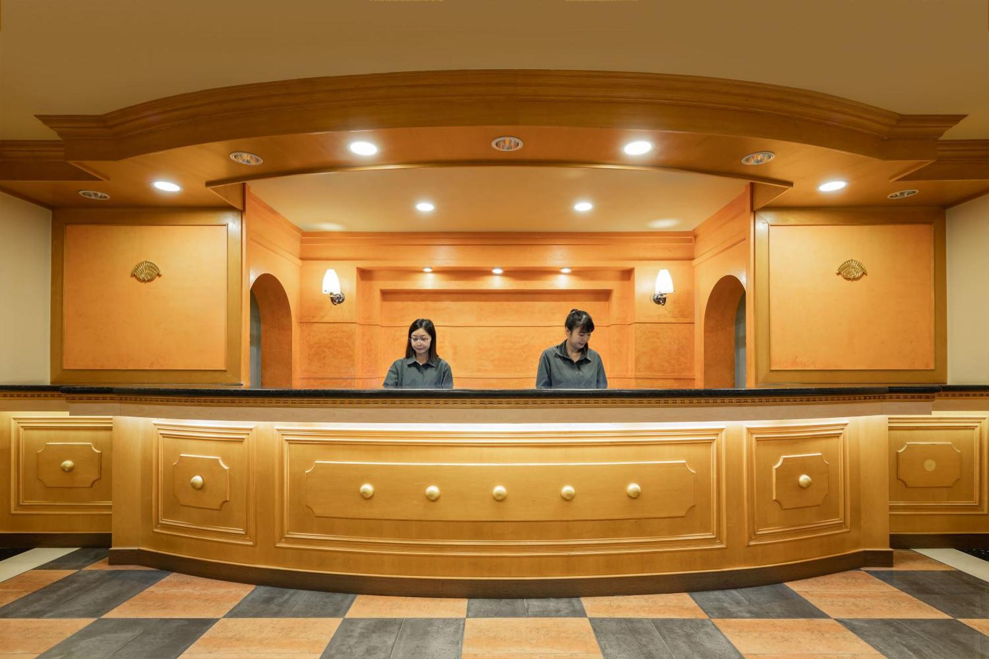 Kindness Hotel Taitung Branch Экстерьер фото